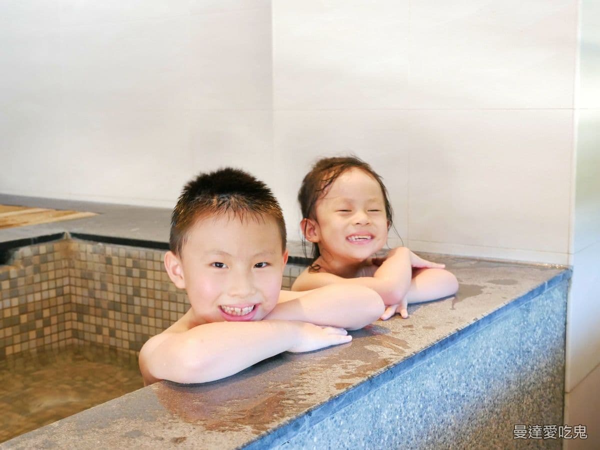 1.8折起!北中南3家親子必住飯店:400坪遊戲室、戶外戲水池、巨型大富翁房 1.8折起!北中南3家親子必住飯店:400坪遊戲室、戶外戲水池、巨型大富翁房
