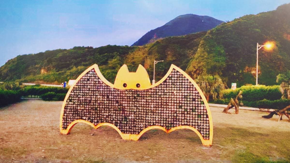 【全台精選9清涼戲水景點】玩水囉!祕境海灘拍天空之鏡、水圳當漂漂河、瀑布嗨玩獨木舟 【全台精選9清涼戲水景點】玩水囉!祕境海灘拍天空之鏡、水圳當漂漂河、瀑布嗨玩獨木舟