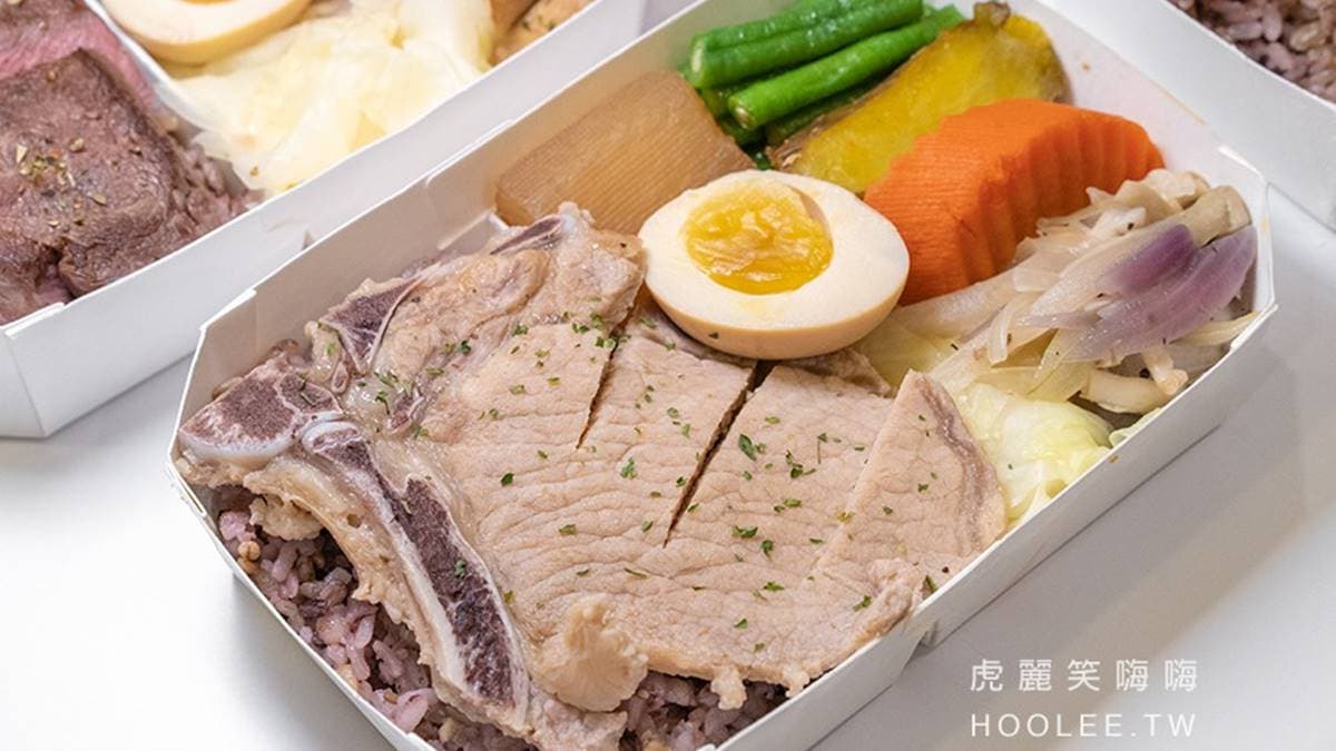 【新開店】手機先吃!高雄文青風便當店超美拍,必吃內用限定浮誇海大蝦 【新開店】手機先吃!高雄文青風便當店超美拍,必吃內用限定浮誇海大蝦