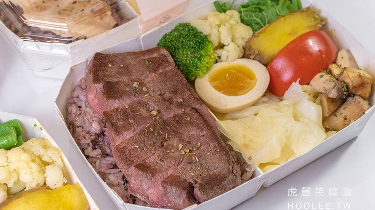 【新開店】手機先吃!高雄文青風便當店超美拍,必吃內用限定浮誇海大蝦 【新開店】手機先吃!高雄文青風便當店超美拍,必吃內用限定浮誇海大蝦