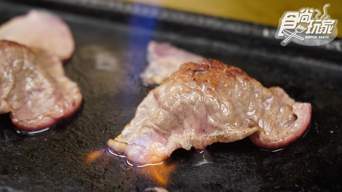 【新開店】打卡送龍蝦!「和牛祭鍋物」熟成高級肉、現撈活蝦吃到飽,高雄人快怒吃 【新開店】打卡送龍蝦!「和牛祭鍋物」熟成高級肉、現撈活蝦吃到飽,高雄人快怒吃