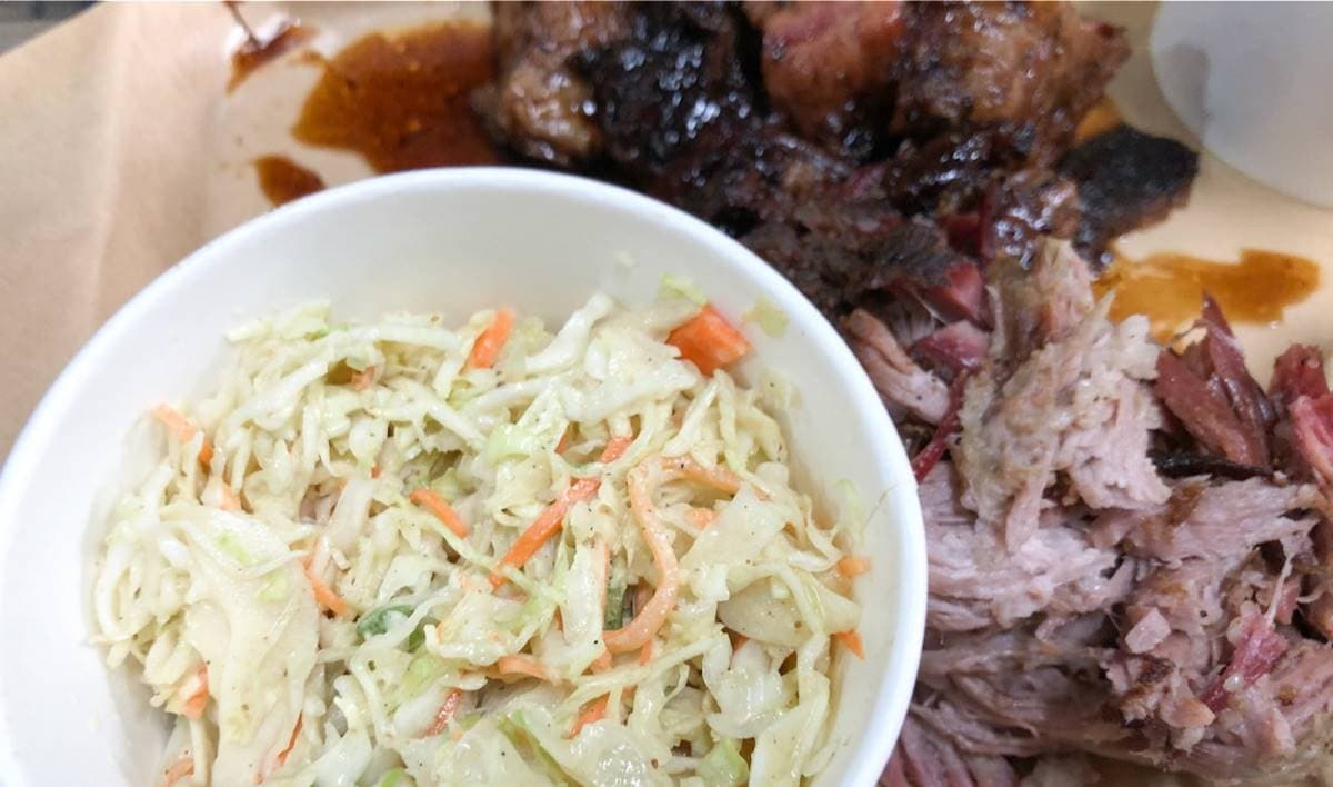台北吃得到!美籍主廚現做BBQ料理超道地,必點醬燒牛胸肉、Q彈手撕豬 台北吃得到!美籍主廚現做BBQ料理超道地,必點醬燒牛胸肉、Q彈手撕豬
