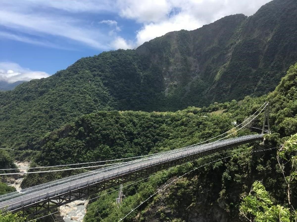 太魯閣最美「山月吊橋」開放日確定!站在「42層樓高空」打卡看峽谷 太魯閣最美「山月吊橋」開放日確定!站在「42層樓高空」打卡看峽谷