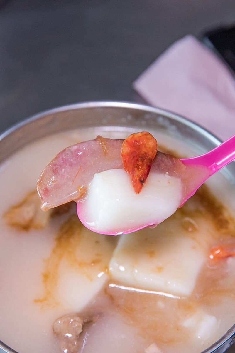 屏東隱藏版美食!吃貨必嘗「東港小三寶」:肉粿、飯湯、雙糕潤 屏東隱藏版美食!吃貨必嘗「東港小三寶」:肉粿、飯湯、雙糕潤