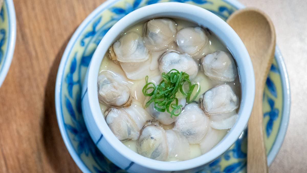 海鮮控尖叫!中壢浮誇日式丼飯有滿滿白蝦與海膽,味噌湯、溫醋飯還能無限續 海鮮控尖叫!中壢浮誇日式丼飯有滿滿白蝦與海膽,味噌湯、溫醋飯還能無限續