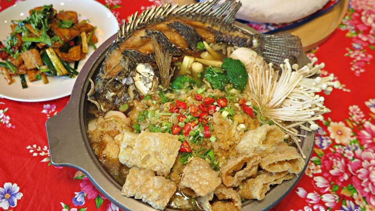 【食尚首播】魚塭就在餐廳旁!高雄最「青」台灣鯛主打現撈現煮,必吃好運敲敲魚 【食尚首播】魚塭就在餐廳旁!高雄最「青」台灣鯛主打現撈現煮,必吃好運敲敲魚