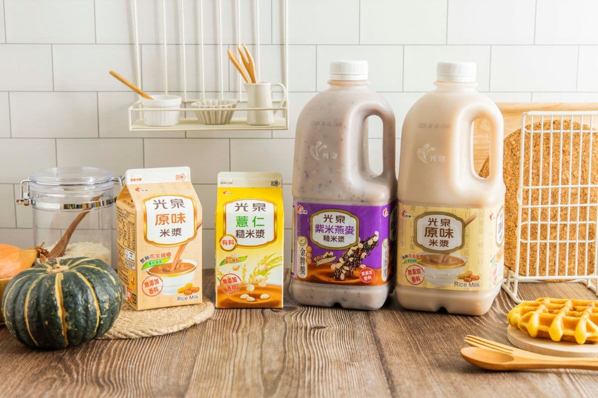 清涼濃郁又令人上癮的米漿,像極了愛情!夏日經典飲品再推懷舊米漿冰棒 清涼濃郁又令人上癮的米漿,像極了愛情!夏日經典飲品再推懷舊米漿冰棒