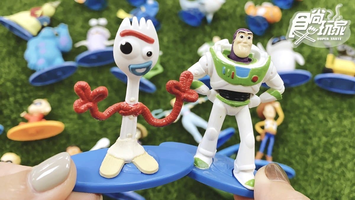 一隻只要18元!好市多推質感「Pixar公仔驚喜包」,35款公仔全收編 一隻只要18元!好市多推質感「Pixar公仔驚喜包」,35款公仔全收編
