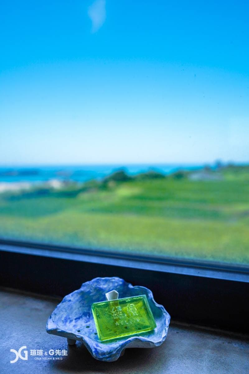 放空就住這!花蓮工業風民宿緊鄰美拍石梯坪,山、海、稻田美景全收超夢幻 放空就住這!花蓮工業風民宿緊鄰美拍石梯坪,山、海、稻田美景全收超夢幻