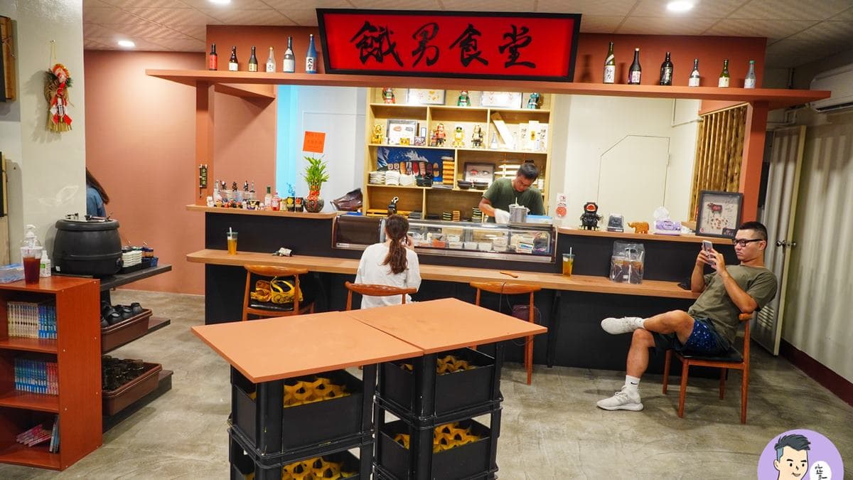 巨人吃的嗎?台南浮誇系丼飯有整盆海鮮,50貫炙燒鮭魚占滿畫面超誘人 巨人吃的嗎?台南浮誇系丼飯有整盆海鮮,50貫炙燒鮭魚占滿畫面超誘人