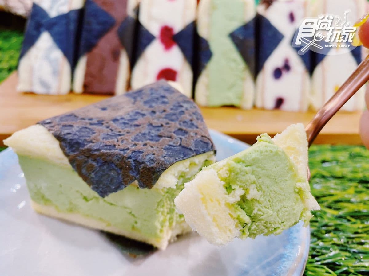 御飯糰變甜點!全台唯一「御冰糰冰淇淋蛋糕」,先吃芒果、抹茶口味 御飯糰變甜點!全台唯一「御冰糰冰淇淋蛋糕」,先吃芒果、抹茶口味