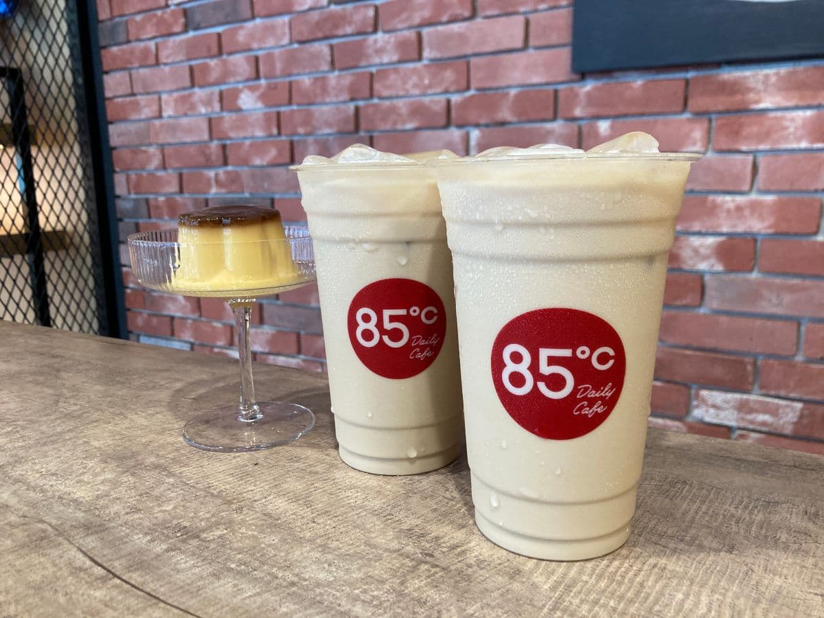 布丁控要一次喝2杯!85度c連續4天推出「布丁奶茶第2杯10元」 布丁控要一次喝2杯!85度c連續4天推出「布丁奶茶第2杯10元」