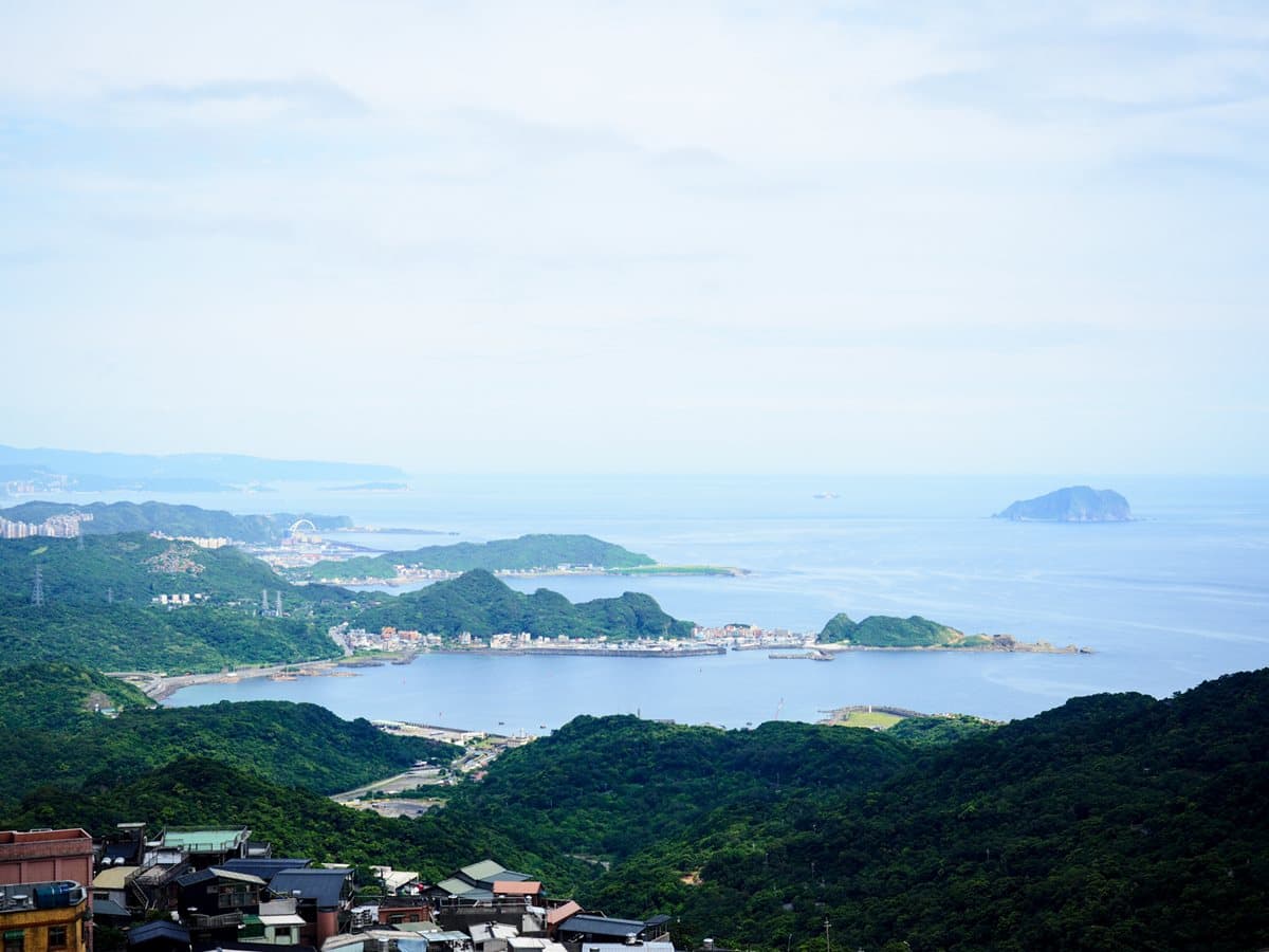 最私密景觀台!九份制高點民宿盡情美拍山海景,夜間深度導覽還能體驗洗金 最私密景觀台!九份制高點民宿盡情美拍山海景,夜間深度導覽還能體驗洗金
