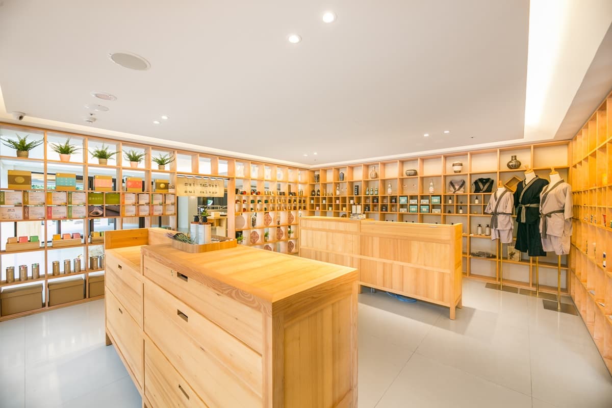 【新開店】一秒飛京都「祇園溫泉房」這裡住!房內都能泡湯,早餐吃龍蝦、冰箱飲料免費 【新開店】一秒飛京都「祇園溫泉房」這裡住!房內都能泡湯,早餐吃龍蝦、冰箱飲料免費