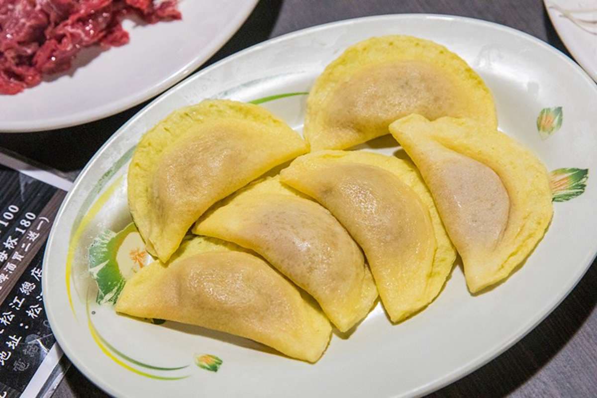 台北汕頭火鍋衝這家!獨門沙茶湯頭別處嘗不到,老饕吃法朝天椒滷肉飯也必試 台北汕頭火鍋衝這家!獨門沙茶湯頭別處嘗不到,老饕吃法朝天椒滷肉飯也必試