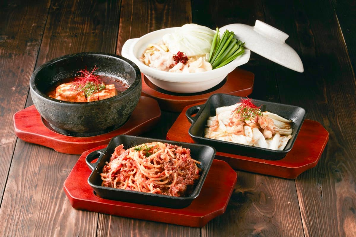 【新開店】連續5天「燒肉買一送一」!乾杯BAR重返東區,再推3天「打卡送生啤酒」 【新開店】連續5天「燒肉買一送一」!乾杯BAR重返東區,再推3天「打卡送生啤酒」