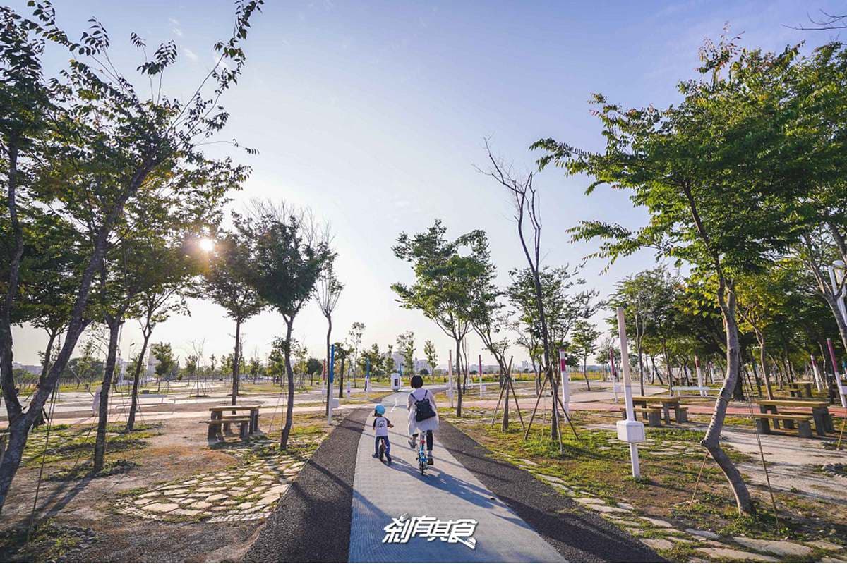 這週日衝台中!67公頃公園打卡十二感官體驗區,開幕活動還有紙風車表演可看 這週日衝台中!67公頃公園打卡十二感官體驗區,開幕活動還有紙風車表演可看