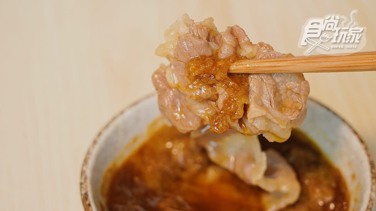 高雄人冬季必吃名店!鄉民最推「泰山汕頭火鍋」開賣,肉量、手工餃直接加一倍 高雄人冬季必吃名店!鄉民最推「泰山汕頭火鍋」開賣,肉量、手工餃直接加一倍