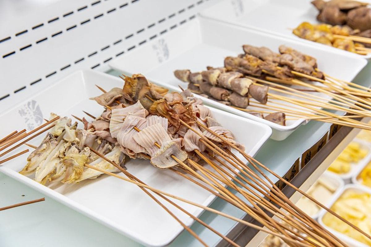 嗜辣者快筆記!台北正宗四川串串鍋牛油底料隨你加,必吃爽脆牛板筋、麻辣小龍蝦 嗜辣者快筆記!台北正宗四川串串鍋牛油底料隨你加,必吃爽脆牛板筋、麻辣小龍蝦