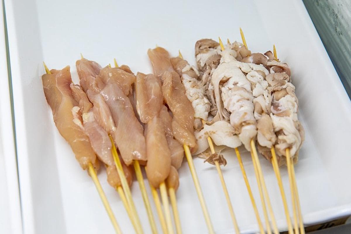 嗜辣者快筆記!台北正宗四川串串鍋牛油底料隨你加,必吃爽脆牛板筋、麻辣小龍蝦 嗜辣者快筆記!台北正宗四川串串鍋牛油底料隨你加,必吃爽脆牛板筋、麻辣小龍蝦