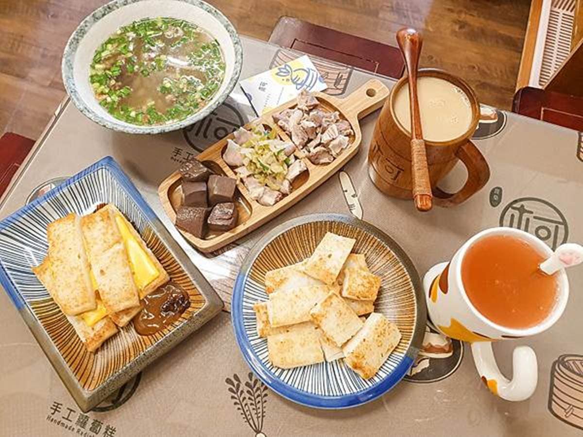 飄香超過60年!台東古法蘿蔔糕外酥內綿超唰嘴,再搭酸甜「初戀特調」更對味 飄香超過60年!台東古法蘿蔔糕外酥內綿超唰嘴,再搭酸甜「初戀特調」更對味
