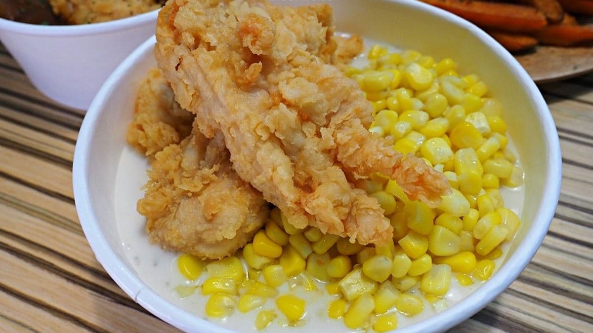 道地德州味!天母之光炸雞店必吃祕醬烤全雞,巨無霸雞腿堡一口咬不下 道地德州味!天母之光炸雞店必吃祕醬烤全雞,巨無霸雞腿堡一口咬不下