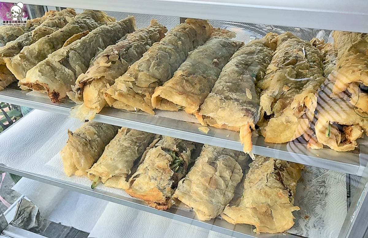高雄人下午茶愛這味!現做「金牌蔥油餅」滿滿蔥花餡,外酥內香超唰嘴 高雄人下午茶愛這味!現做「金牌蔥油餅」滿滿蔥花餡,外酥內香超唰嘴