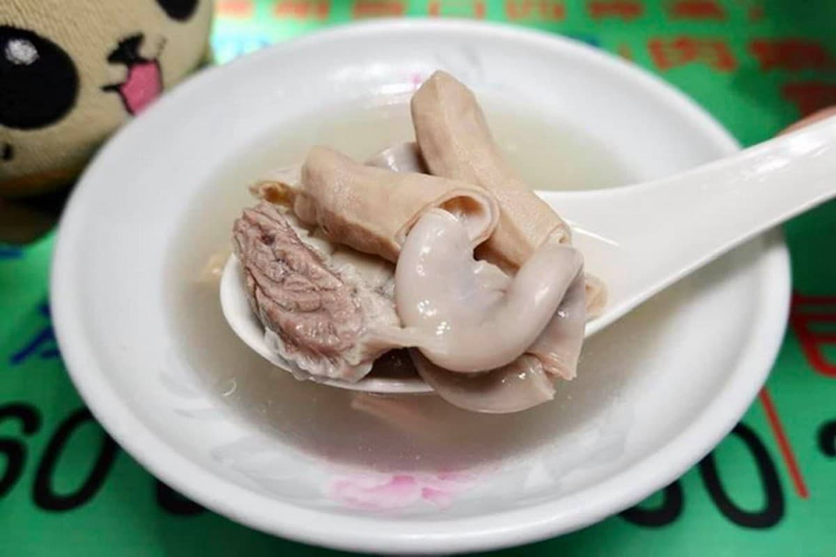 老台北人的美食街!大稻埕慈聖宮廟前先吃這13攤:白種元激推豬腳、一甲子汆燙魷魚 老台北人的美食街!大稻埕慈聖宮廟前先吃這13攤:白種元激推豬腳、一甲子汆燙魷魚