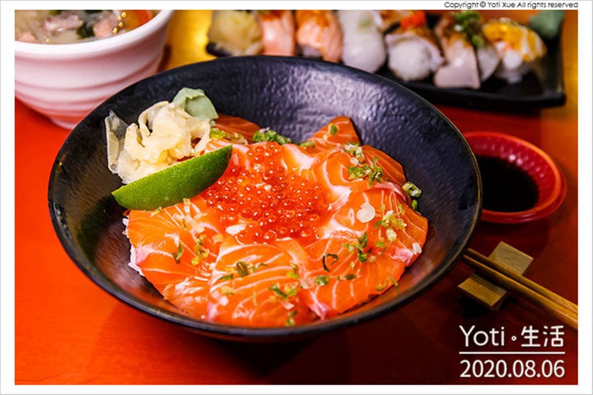生魚片不新鮮退錢!東大門夜市高CP值日本料理,大推鮭魚握壽司系列 生魚片不新鮮退錢!東大門夜市高CP值日本料理,大推鮭魚握壽司系列