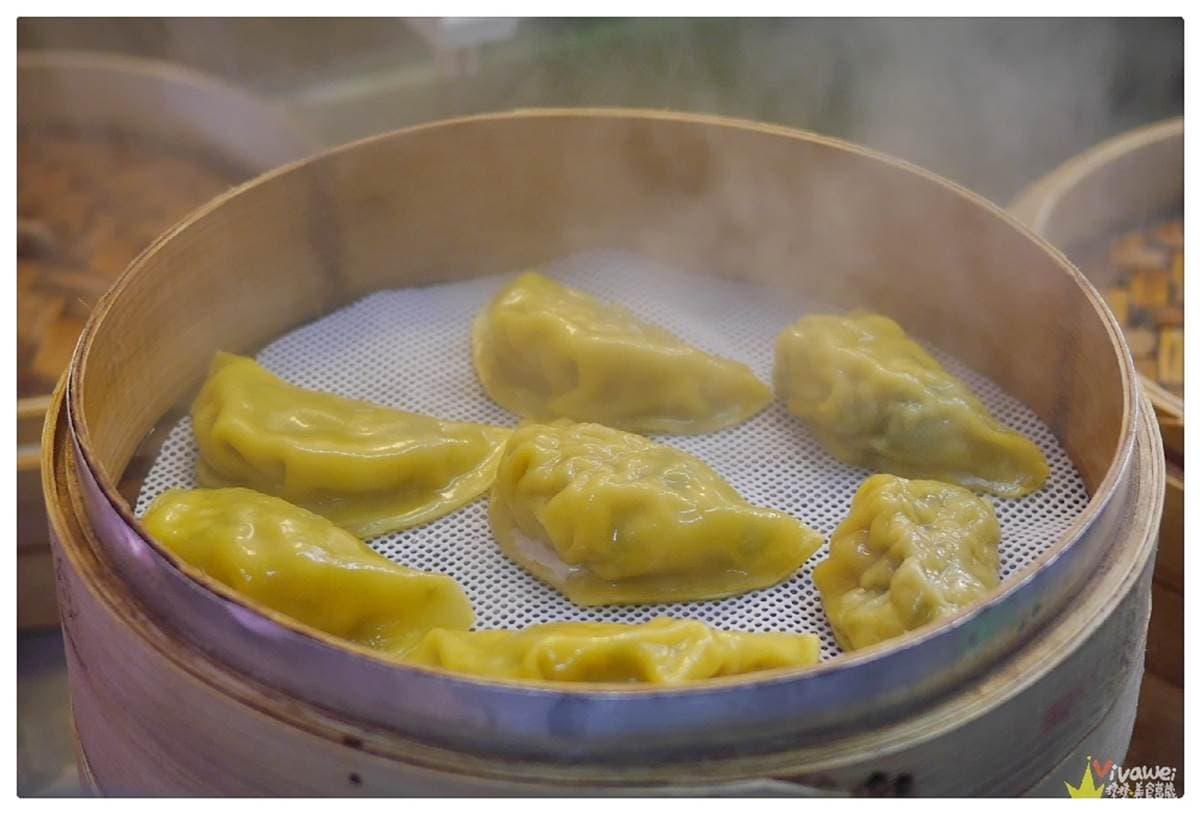 苗栗高CP小吃店給料不手軟!滷肉飯放天使蝦、蒸餃包大干貝、小卷湯麵鋪滿10隻 苗栗高CP小吃店給料不手軟!滷肉飯放天使蝦、蒸餃包大干貝、小卷湯麵鋪滿10隻