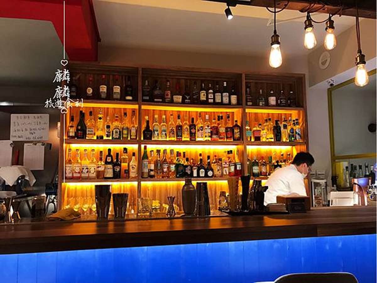 不能去歐洲就來這!台北超有fu餐酒館吃刺蔥羊膝喝「梅關係」,還有烤布蕾做完美ending 不能去歐洲就來這!台北超有fu餐酒館吃刺蔥羊膝喝「梅關係」,還有烤布蕾做完美ending