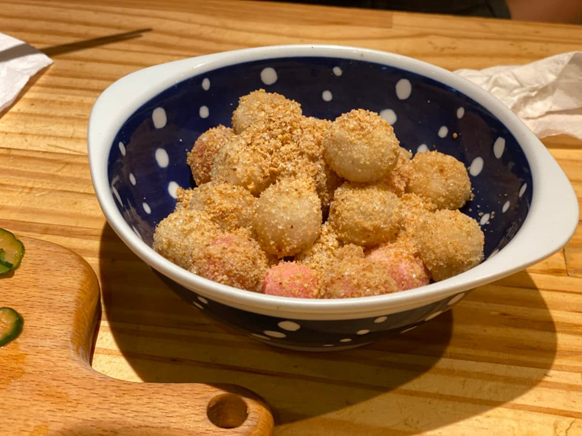 超狂新吃法!萬華6家特色元宵:夾爆餡湯圓雞蛋糕、抹茶蒟蒻、小米酒配炸湯圓 超狂新吃法!萬華6家特色元宵:夾爆餡湯圓雞蛋糕、抹茶蒟蒻、小米酒配炸湯圓