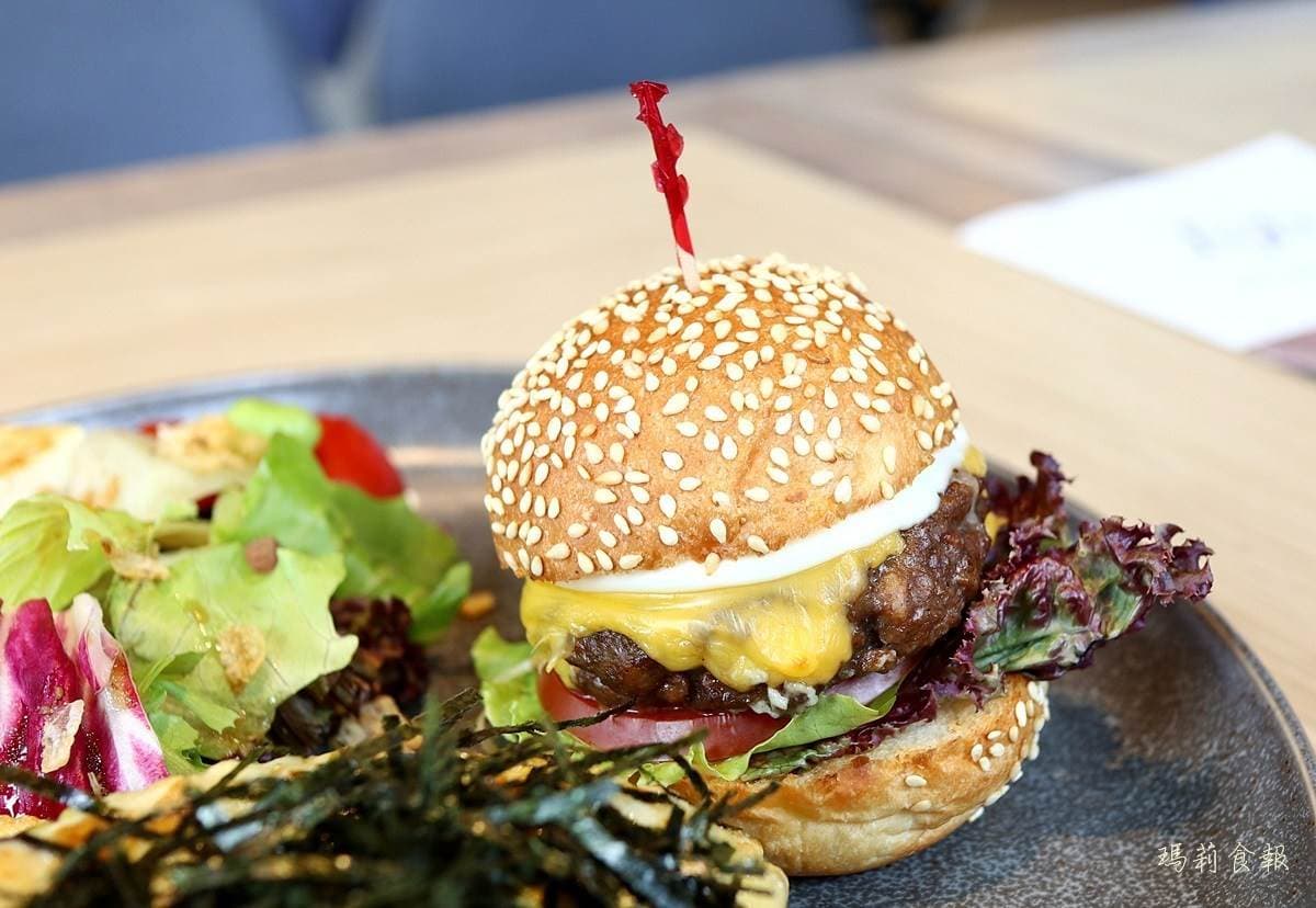 好吃又好拍!台中網美系義式料理必點這10樣:鳥巢麵、「未來肉」漢堡、限量牛小排飯 好吃又好拍!台中網美系義式料理必點這10樣:鳥巢麵、「未來肉」漢堡、限量牛小排飯
