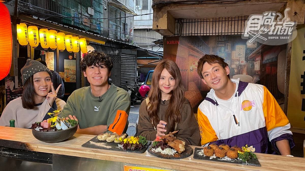 《食尚玩家》帶路吃基隆!威廉搬出女友私藏店討好郭靜,人氣煎餃美味到朵拉想入股 《食尚玩家》帶路吃基隆!威廉搬出女友私藏店討好郭靜,人氣煎餃美味到朵拉想入股