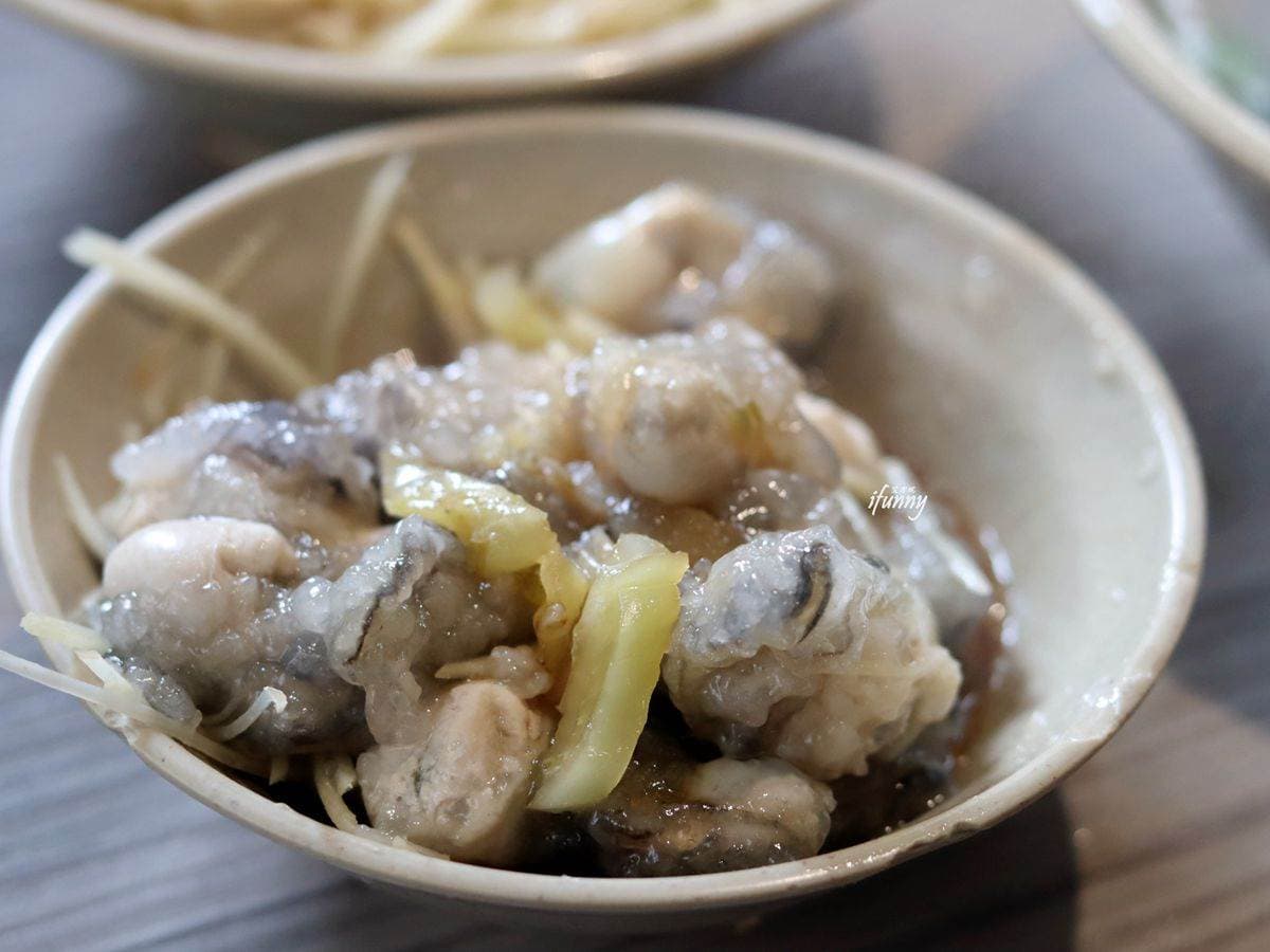 老饕才知!板橋無招牌「乾蚵」鮮甜還會爆漿,加碼隱藏版浮誇乾麵吃法 老饕才知!板橋無招牌「乾蚵」鮮甜還會爆漿,加碼隱藏版浮誇乾麵吃法