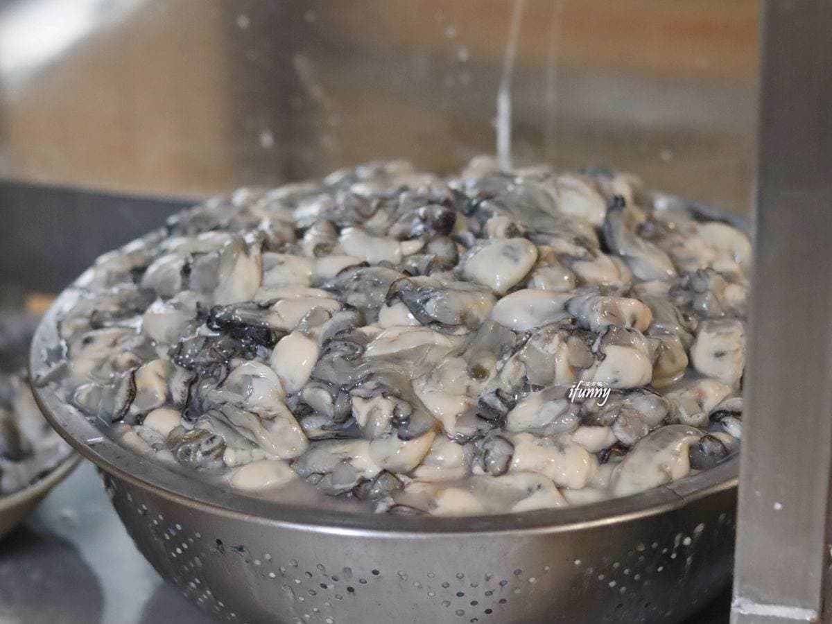 老饕才知!板橋無招牌「乾蚵」鮮甜還會爆漿,加碼隱藏版浮誇乾麵吃法 老饕才知!板橋無招牌「乾蚵」鮮甜還會爆漿,加碼隱藏版浮誇乾麵吃法