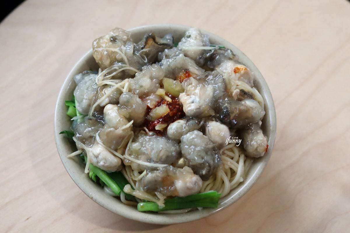 老饕才知!板橋無招牌「乾蚵」鮮甜還會爆漿,加碼隱藏版浮誇乾麵吃法 老饕才知!板橋無招牌「乾蚵」鮮甜還會爆漿,加碼隱藏版浮誇乾麵吃法