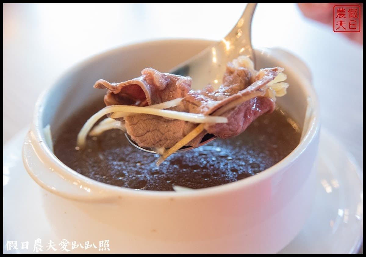 免出門賞百萬夜景!宜蘭景觀溫泉飯店房內就有雙湯池,24樓星空酒吧享270度視野 免出門賞百萬夜景!宜蘭景觀溫泉飯店房內就有雙湯池,24樓星空酒吧享270度視野