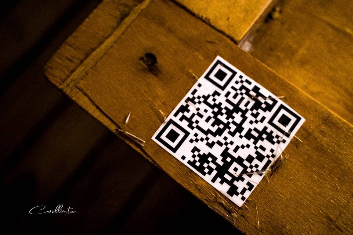 網美快朝聖!暴紅餐酒館必拍浪漫「戶外露臺」,明太子燉飯吃得到整隻「軟殼蟹」 網美快朝聖!暴紅餐酒館必拍浪漫「戶外露臺」,明太子燉飯吃得到整隻「軟殼蟹」
