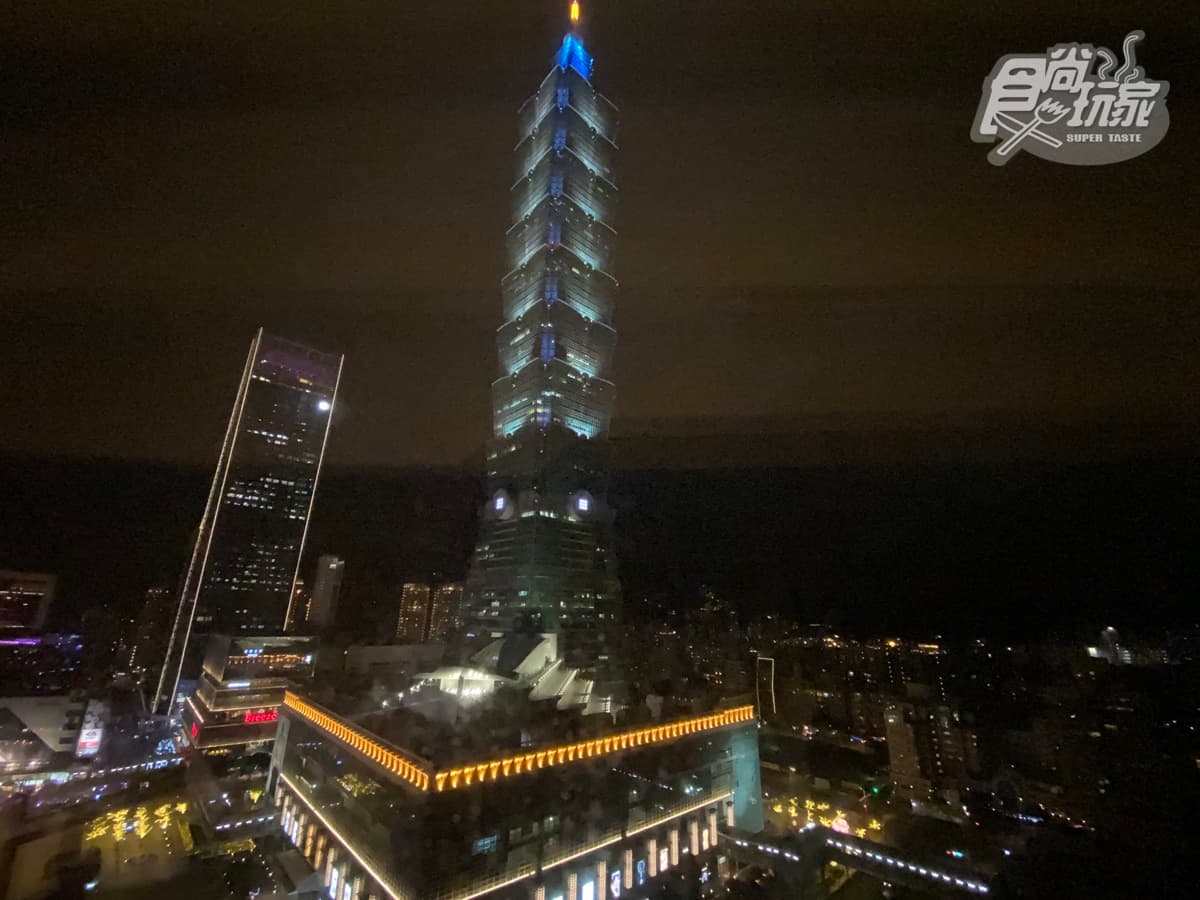 全台離101最近飯店!房間能看「整座101」,還有免費景觀餐廳、當溫泉泡打卡泳池 全台離101最近飯店!房間能看「整座101」,還有免費景觀餐廳、當溫泉泡打卡泳池
