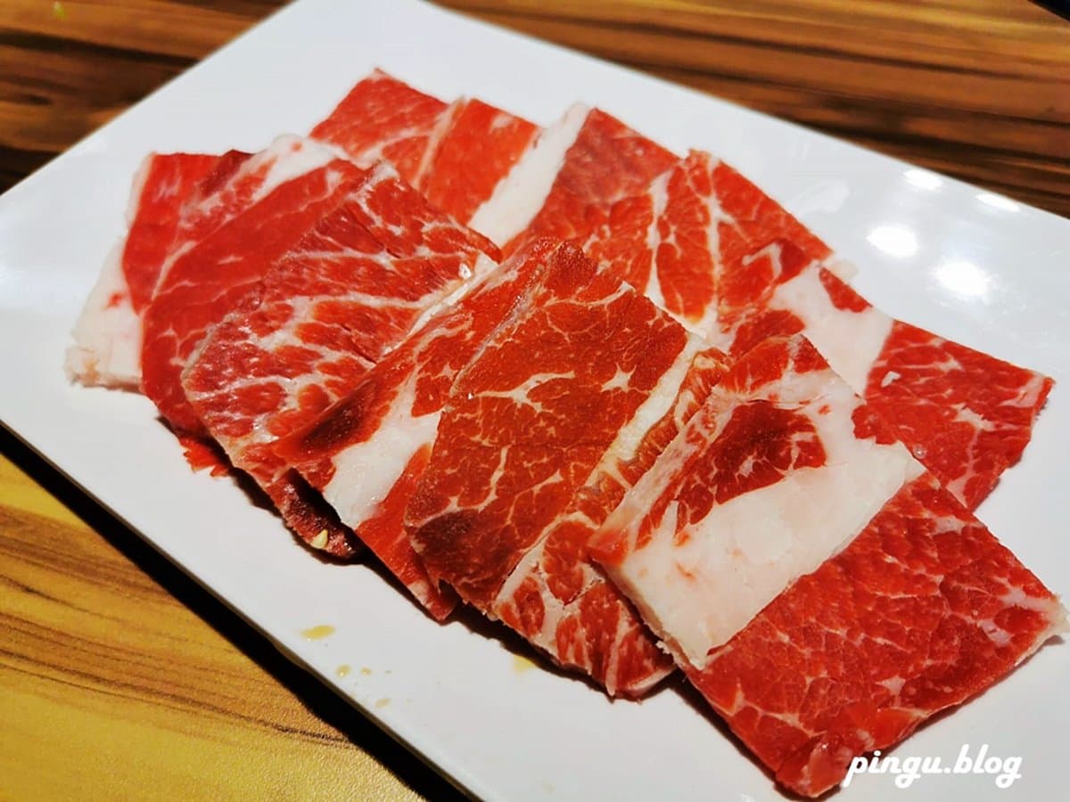 大胃王快來挑戰!員林吃到飽火鍋、燒肉通通有,必點黑鑽甜草蝦、炙燒干貝握壽司 大胃王快來挑戰!員林吃到飽火鍋、燒肉通通有,必點黑鑽甜草蝦、炙燒干貝握壽司