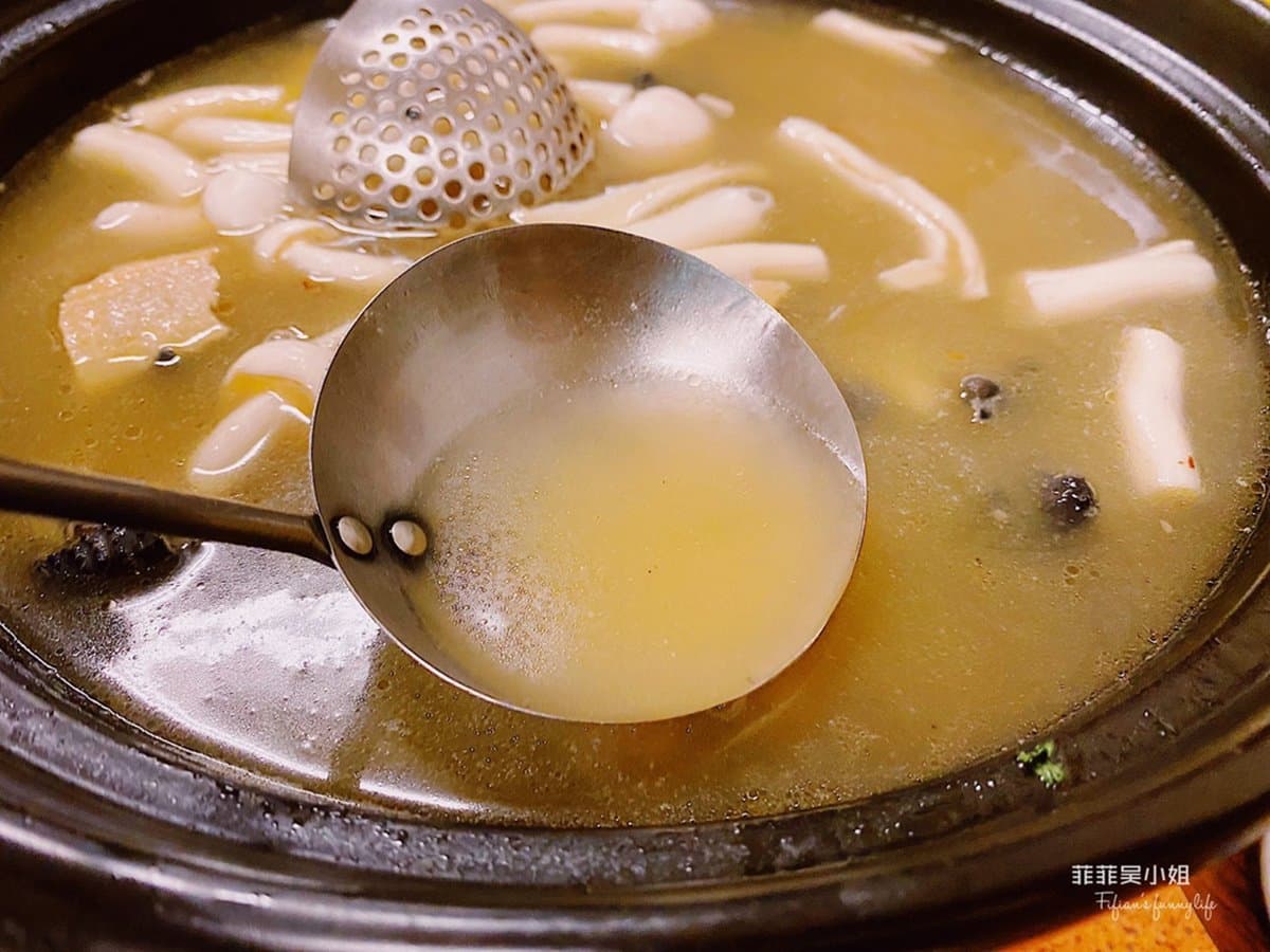 冬天才吃得到!宜蘭高CP值壯陽雞、香菇瓜仔雞必搭「三寶」,湯頭可無限續加 冬天才吃得到!宜蘭高CP值壯陽雞、香菇瓜仔雞必搭「三寶」,湯頭可無限續加