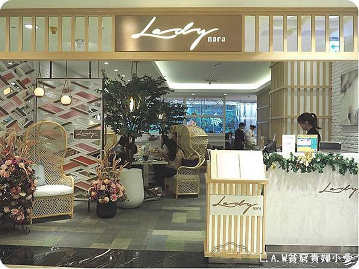 曼谷人氣網美餐廳來中壢了!必吃這6道:減醣「櫛瓜麵」、粄炒打拋雞、松露炸雞翅 曼谷人氣網美餐廳來中壢了!必吃這6道:減醣「櫛瓜麵」、粄炒打拋雞、松露炸雞翅