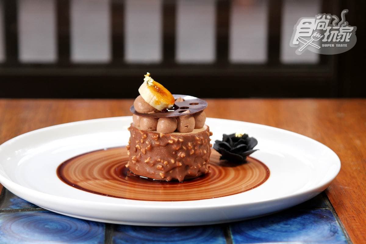 【新開店】全台唯一板前甜點!百年老屋嘗東京巧克力塔、剪菊,每一道都美到捨不得吃 【新開店】全台唯一板前甜點!百年老屋嘗東京巧克力塔、剪菊,每一道都美到捨不得吃