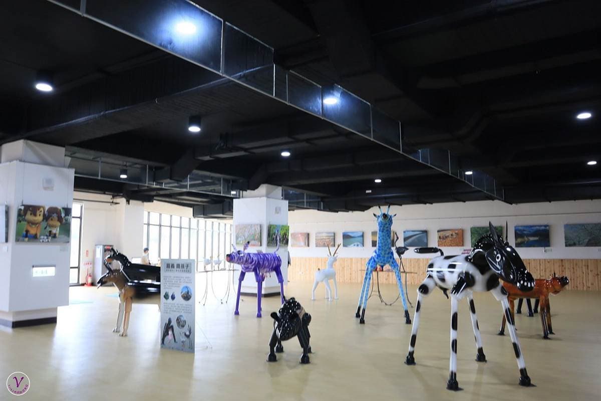 不只有菱角!台南官田親子遊4打卡點:百年大綠傘、無邊際景觀池、「菱香舟影」奇景 不只有菱角!台南官田親子遊4打卡點:百年大綠傘、無邊際景觀池、「菱香舟影」奇景