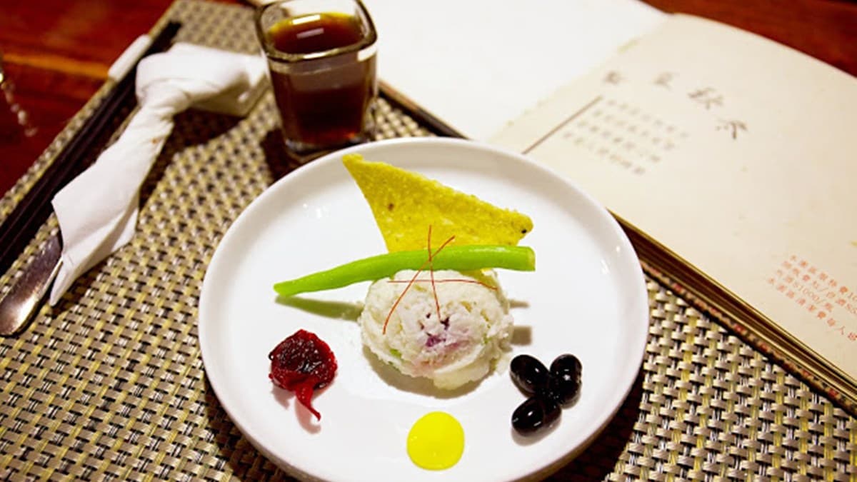 台中隱藏版景觀餐廳!「江南水鄉風園區」吃燻鴨胸套餐,還有水上木棧步道可美拍 台中隱藏版景觀餐廳!「江南水鄉風園區」吃燻鴨胸套餐,還有水上木棧步道可美拍