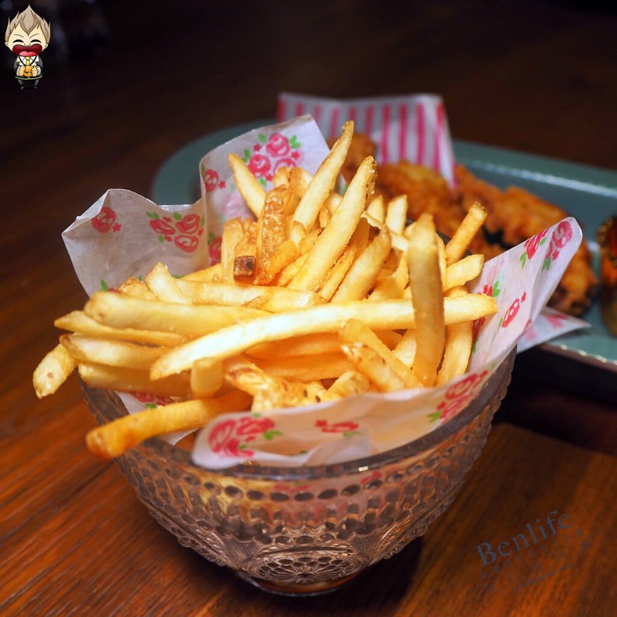 挑戰全台最美漢堡店!復古裝潢像拍《金牌特務》,必點浮誇雙層和牛肉、三星豪野鴨 挑戰全台最美漢堡店!復古裝潢像拍《金牌特務》,必點浮誇雙層和牛肉、三星豪野鴨