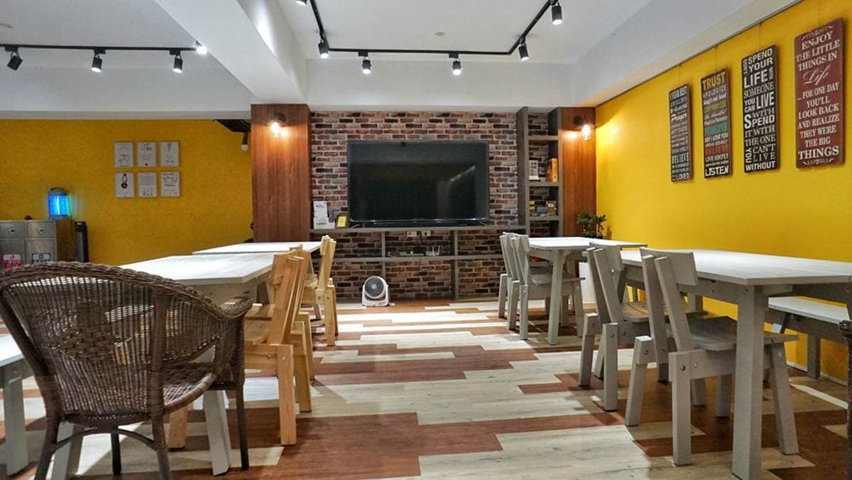 小資網美快收!日月潭青年旅店打卡必住「科幻膠囊房」,超粉嫩休憩區女孩會愛 小資網美快收!日月潭青年旅店打卡必住「科幻膠囊房」,超粉嫩休憩區女孩會愛