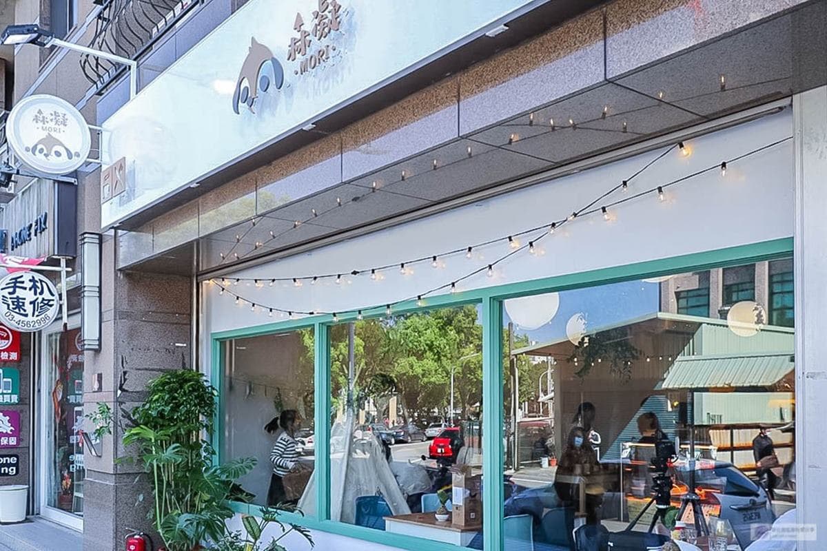 【新開店】室內野餐!森林系咖啡廳必點滿滿草莓乳酪塔,用餐還能美拍超萌小帳篷 【新開店】室內野餐!森林系咖啡廳必點滿滿草莓乳酪塔,用餐還能美拍超萌小帳篷
