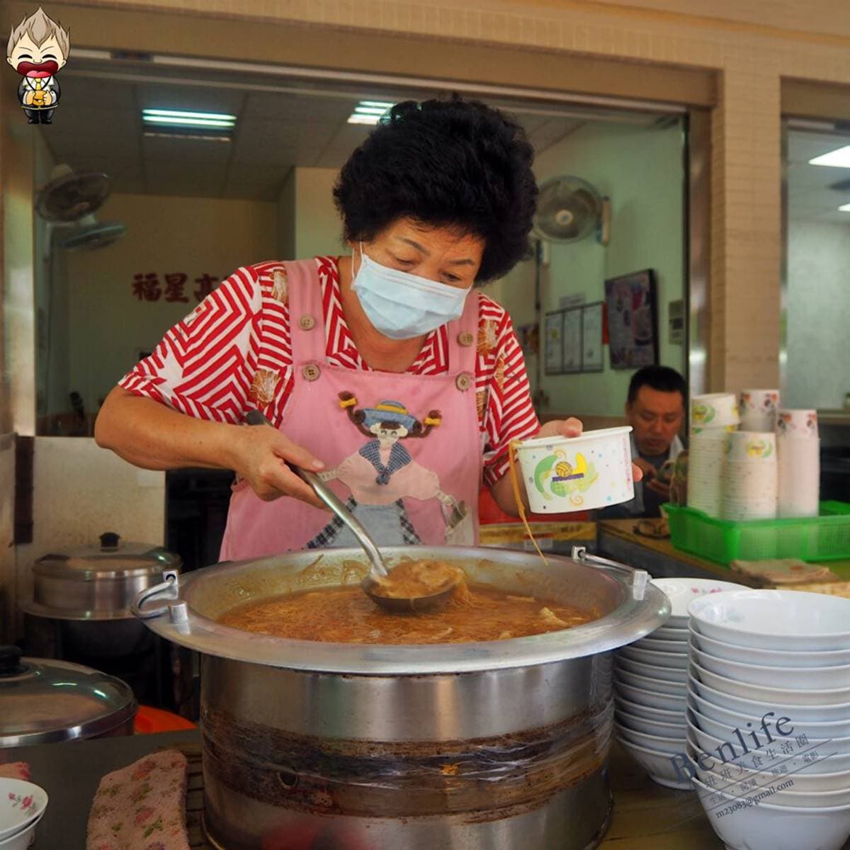 只賣這一味!40年麵線焿口味偏甜不軟爛,必加銷魂蒜蓉辣椒更對味 只賣這一味!40年麵線焿口味偏甜不軟爛,必加銷魂蒜蓉辣椒更對味